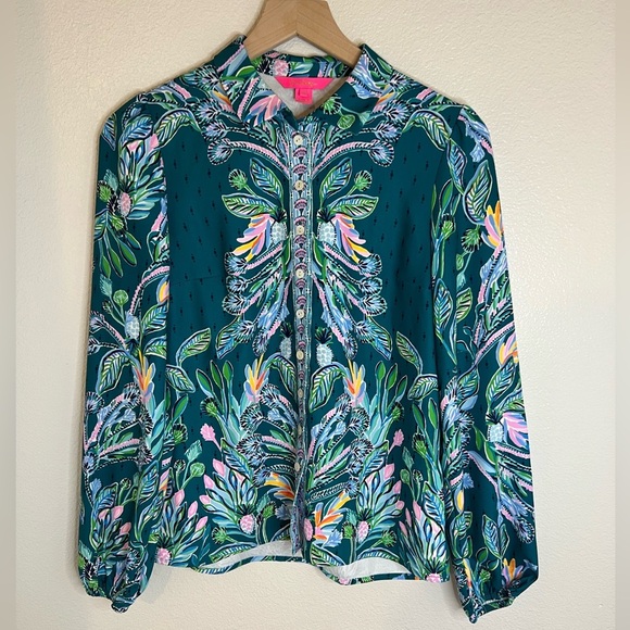 Lilly Pulitzer Tops - Lilly Pulitzer Tavia Top Collar Long Sleeve XS